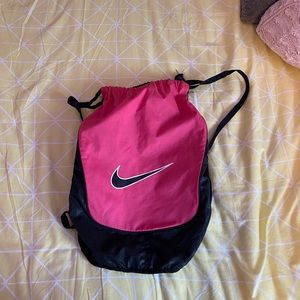 Nike drawstring Bag